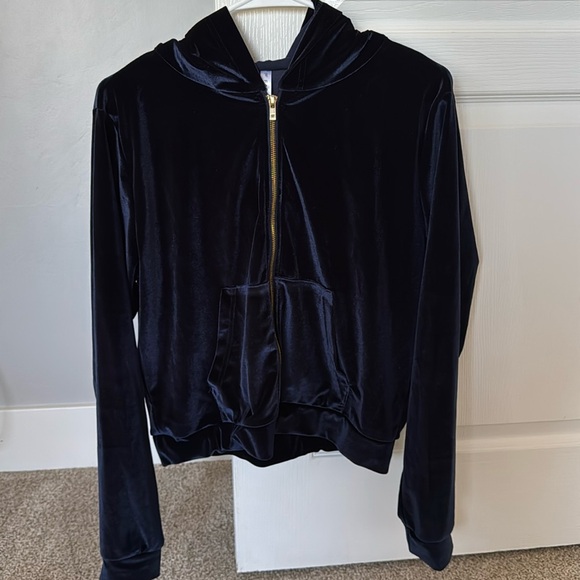 Fabletics Velour Hoodie - Picture 3 of 5